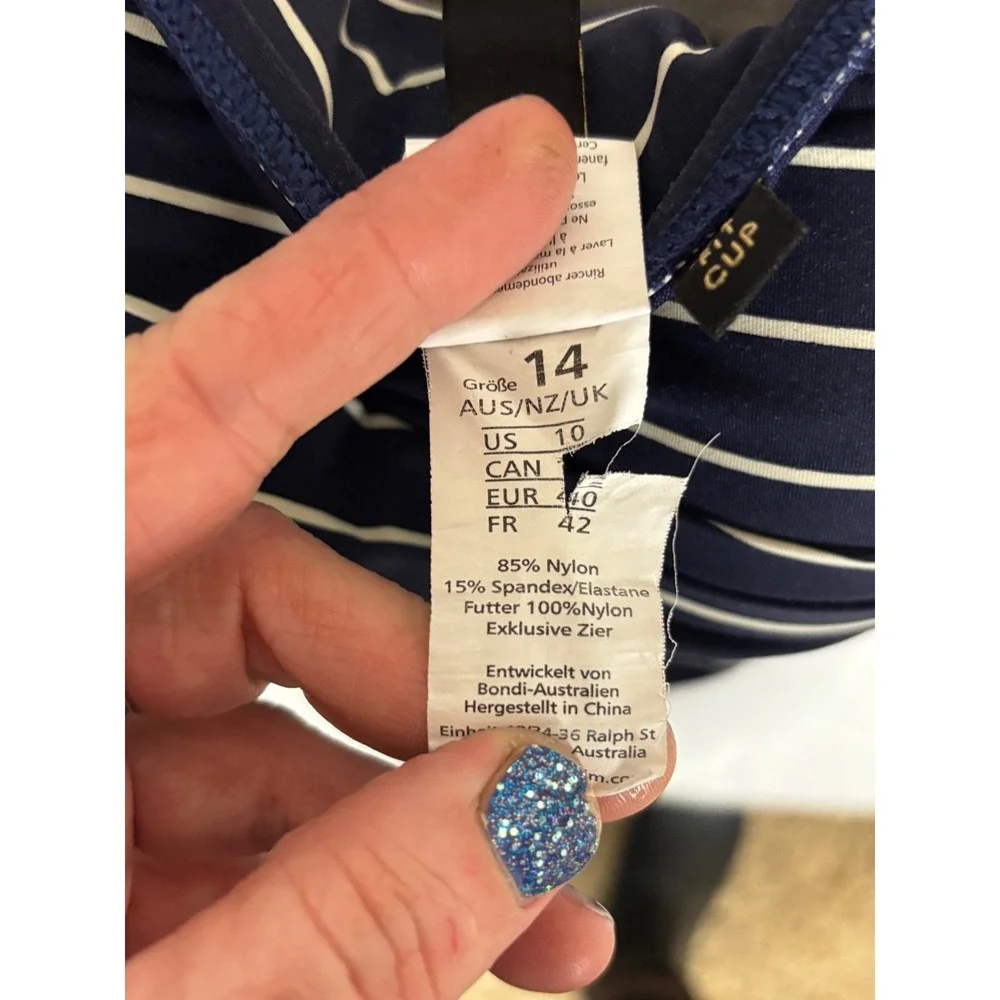 NIPTUCK SWIM Multi Fit Cup Sorrento Stripe Joanne One Piece Swimsuit Sz 10 Navy - Picture 7 of 8